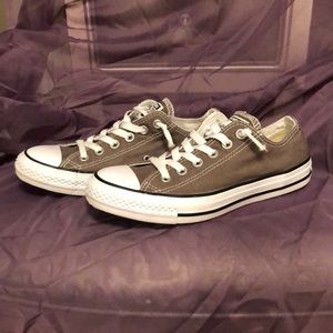 Chuck Taylor Converse